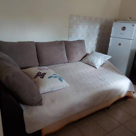 Apartment Nika シベニク エクステリア 写真